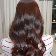 Merry Me Salon Festival Walk