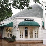 Merry Me Salon Festival Walk