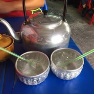 กะเพราถาดเบ้อเร้อ