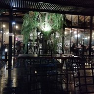 บรรยากาศ Up All Night 24Hrs โชคชัย 4 ซอย 39