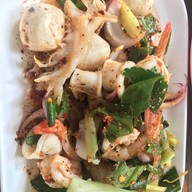 เมนูของร้าน บ้านเอง เรสเตอรอง