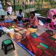 บรรยากาศ ตลาดน้ำราชมงคล