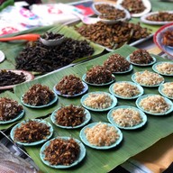 บรรยากาศ ตลาดน้ำราชมงคล