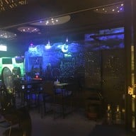 Sky Moon Bar & Bistro