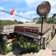 หน้าร้าน Surya Terrace Cekungan