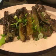 โจ๋นแซ่บ - ลาบก้อย ในเมือง