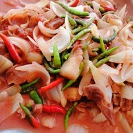 เจ๊ป้อม ข้าวแกงปักษ์ใต้รสเด็ด มะรุ่ย