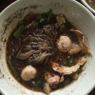 เมนูของร้าน หนิง ก๋วยเตี๋ยวเรือ