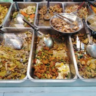 เฮียหงีข้าวราดแกงสันติธรรม Hiangee rice with curry, Santitham สันติธรรม