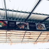 ก๋วยเตี๋ยวไข่ล้มยักษ์