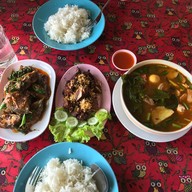 ลุงแห้งอาหารป่า ปลาแม่น้ำ