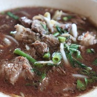 ก๋วยเตี๋ยวห้อยแข้งห้อยขา พืชสวนโลก