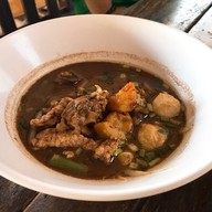 ก๋วยเตี๋ยวเรือสมุนไพร