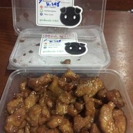 Moo Oum