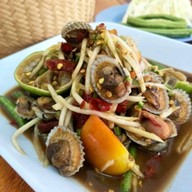 ส้มตำยามแลง
