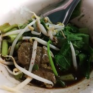 เมนูของร้าน ลุงเอื้อนก๋วยเตี๋ยวเรือ