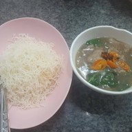 นายเคี้ยงเอ็มไพร์ จรัญสนิทวงศ์ 27