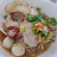 ก๋วยเตี๋ยวดู๋ดี๋