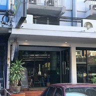 หน้าร้าน Think Society Cafe' (สุขุมวิท 101/2)