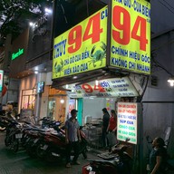 หน้าร้าน 94 Thuy Restaurant  Hochimin