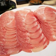 Shabu Na-more ชาบูหน้ามอ สาขา1
