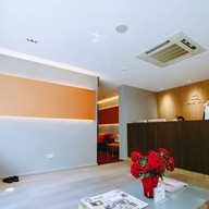Dental Design Clinic & Lab เด็นตัลดีไซน์คลินิกและแลบ