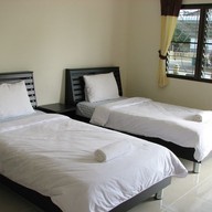 บ้านสวนฟ้าใส