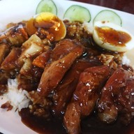 เมนูของร้าน ก๋วยเตี๋ยวไก่กำแพงเพชร