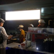 บรรยากาศ โหนกเฮงสเต็ก & สปาเก็ตตี้ บาร์ใหม่