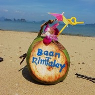 เมนูของร้าน Baan Rimtalay Seafoodrestauran&bar