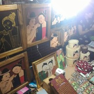 ถนนคนเดินหน้าวัดภูมินทร์