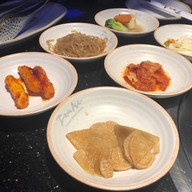 เมนูของร้าน Iron Age Korean Steak House