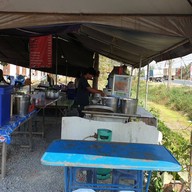 ก๋วยเตี๋ยวไก่มะระ ลำลูกกา คลอง 10