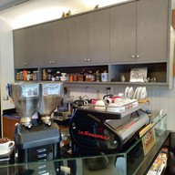 บรรยากาศ กาแฟ หนึ่งสอง