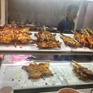 เมนูของร้าน ธีรชัยไก่ย่าง King Power รางน้ำ