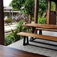 บ้านไม้ชายคลอง (บางกรวย)