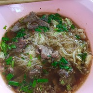 เมนูของร้าน ก๋วยเตี๋ยวโกเสี่ยง