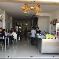 ก๋วยเตี๋ยวชักธง (ดู๋ดี๋) แสนภูดาษ