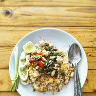 เมนูของร้าน ข้าวผัดปูเจ้ปุ้ย