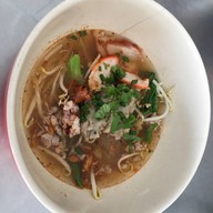ก๋วยเตี๋ยวชักธง (ดู๋ดี๋) แสนภูดาษ