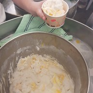 เมนูของร้าน ไอติมไข่แข็ง เซนต์หลุยส์ 3