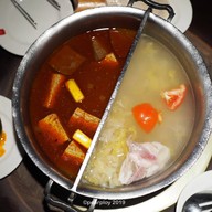 เมนูของร้าน 鼎王麻辣鍋