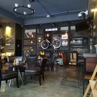 บรรยากาศ Loft Lek Lek