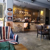 บรรยากาศ Loft Lek Lek