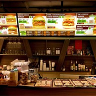 เมนู Beef and Shake