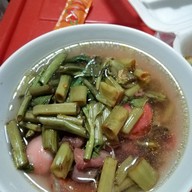 หนานแดงเย็นตาโฟ หน้า7-11 ก่อนกุลพันธวิล9