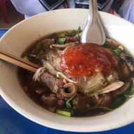 ก๋วยเตี๋ยวเป่าปาก โนนไทย