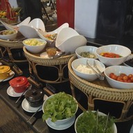 Café de Nîmes โรงแรมแกรนด์ สุขุมวิท กรุงเทพฯ