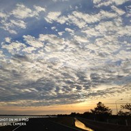 Up ท่าพระจันทร์