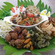 ส้มตำคิวทอง